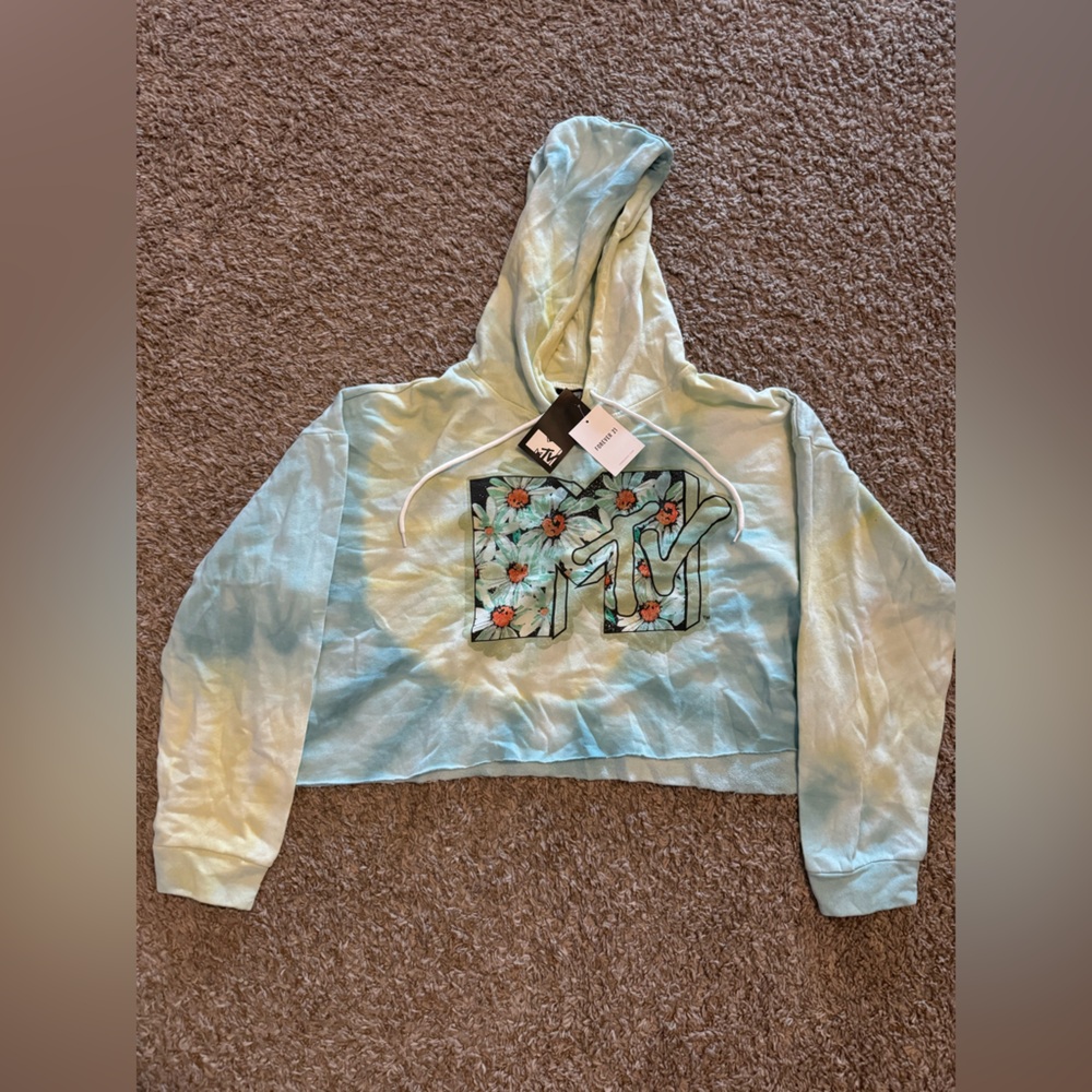 MTV Cropped Hoodie